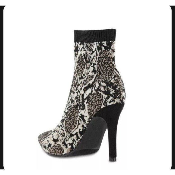 Mia Ankle Boots, Women Size 7M  McKinney Beige Multi  Sock  Boot - Picture 9 of 10